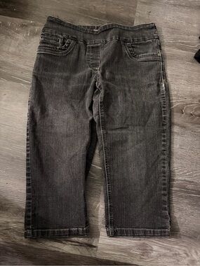 Women's Black Stretch Jeggings — Comfortable Everyday Pull-On Pants